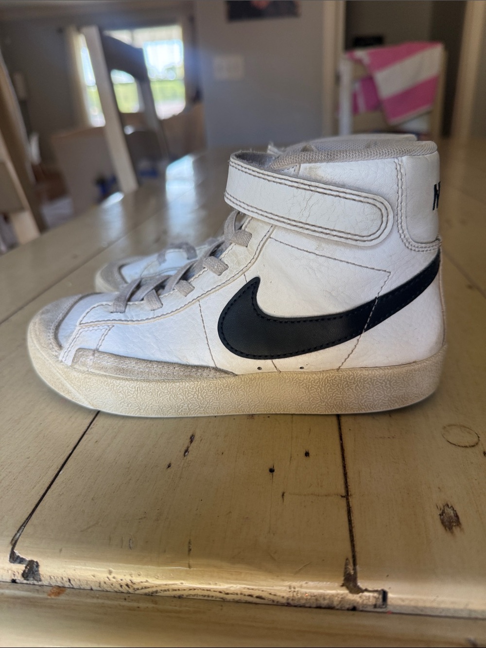 Nike Kids White High Top Blazers
